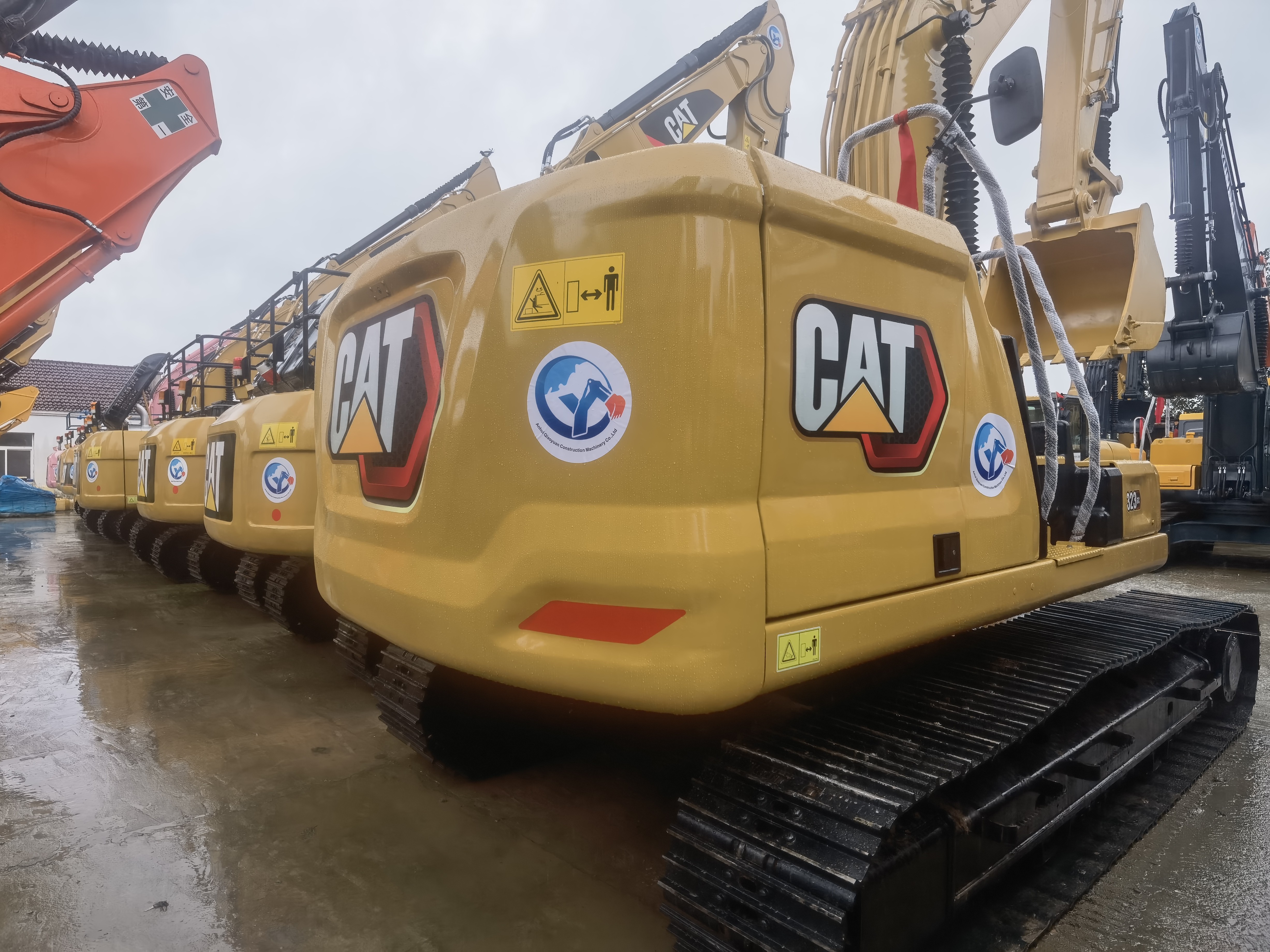Used Excavator Caterpillar 323GC