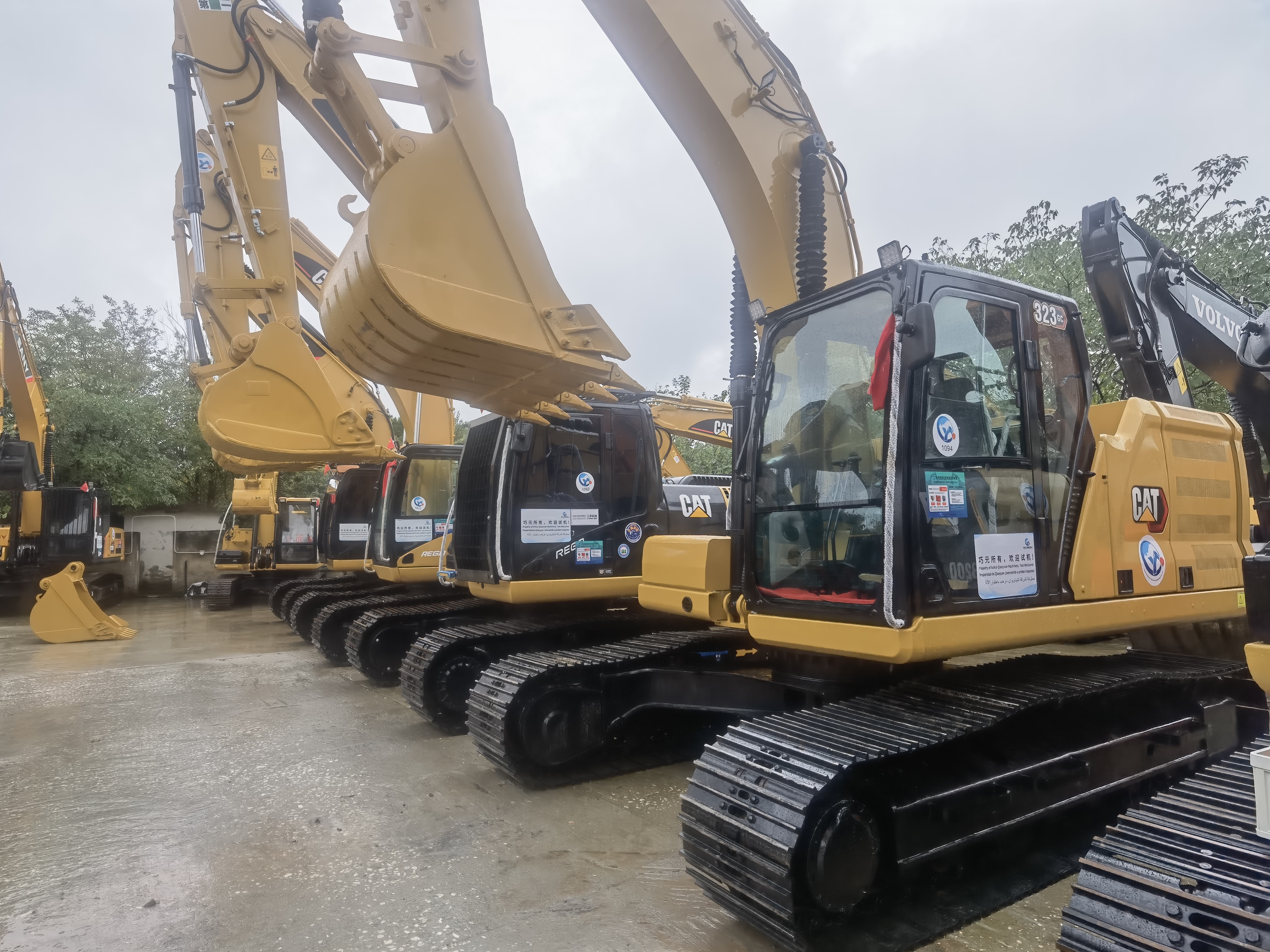 Used Excavator Caterpillar 323GC