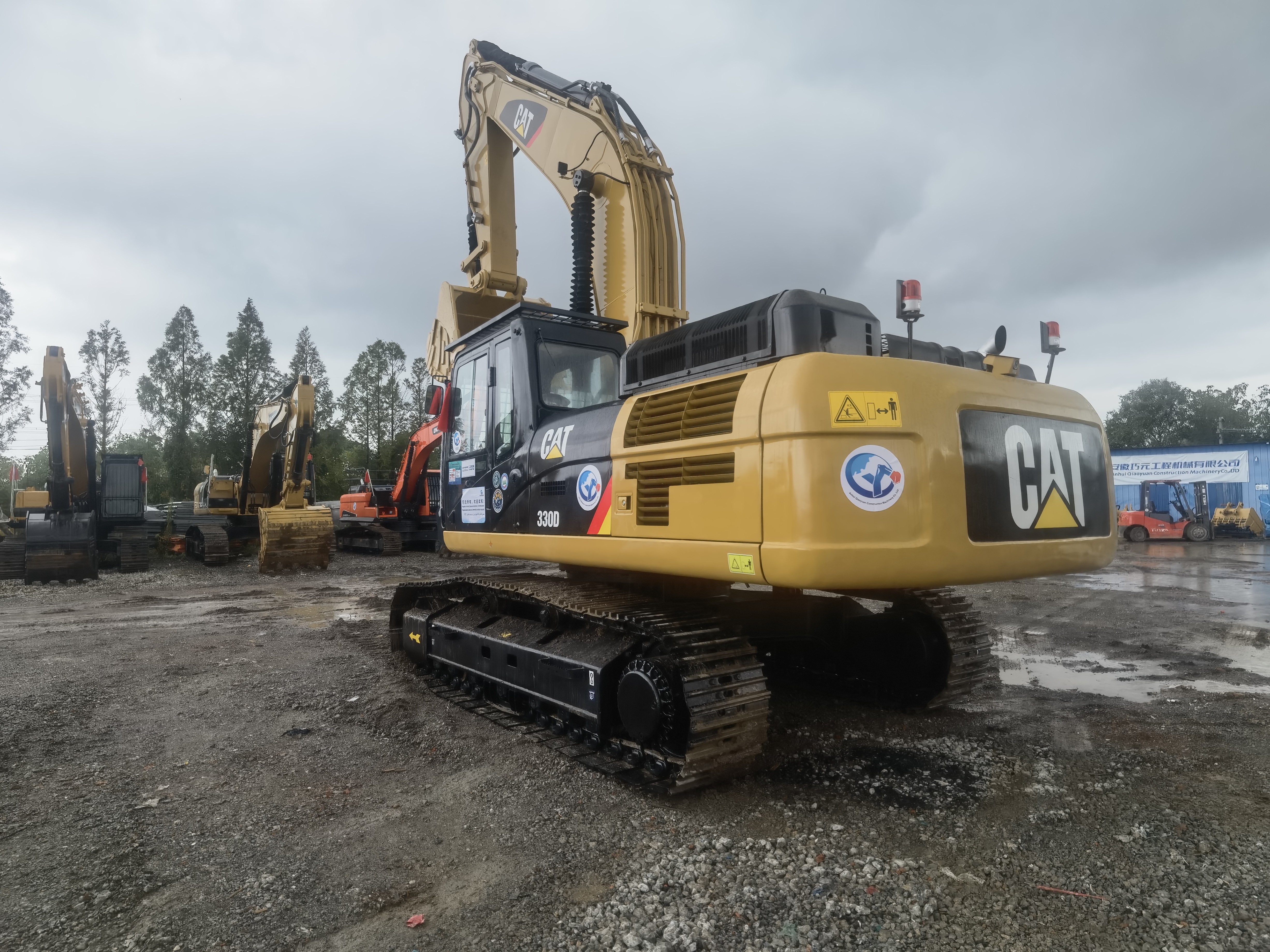 Used Excavator Caterpillar 330D